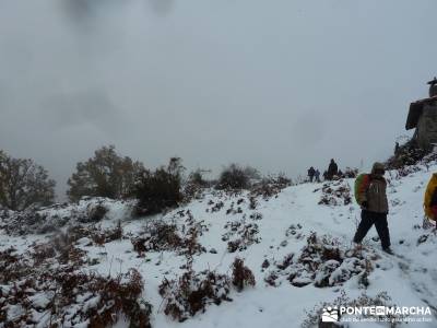 Valle de Iruelas - Pozo de nieve - Cerro de la Encinilla;senderismo navarra senderistas murcia